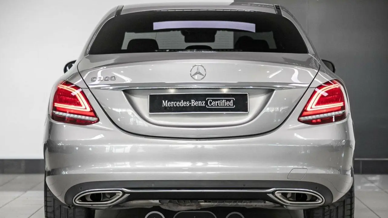 mercedes-c300-img-004