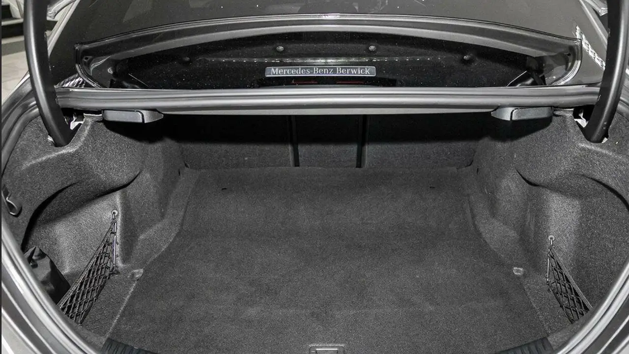 mercedes-c300-img-010